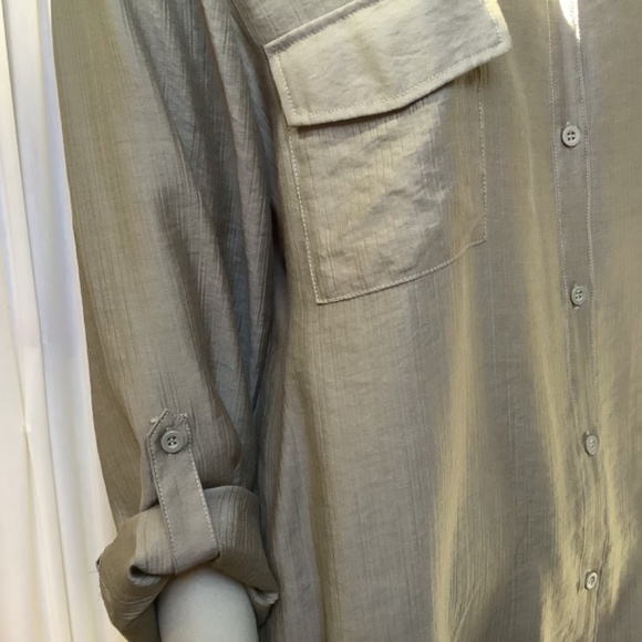 Chico’s Button Down Henley Tunic Top Pale Khaki Size XL - Picture 6 of 9